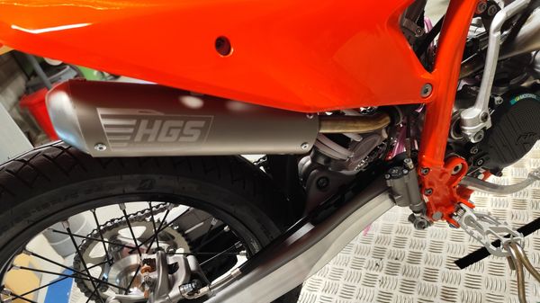 HGS lyddemper SX/TC825, 2025